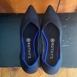 Rothy’s size 8.5 Black Pointed Flats